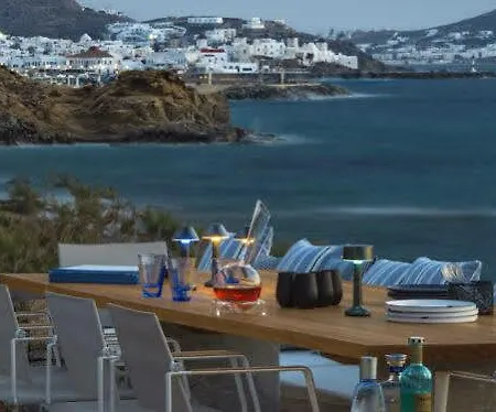 Mykonos Riviera & Отель Тоурлос