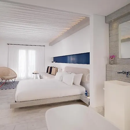 Mykonos Riviera & 5* Tourlos